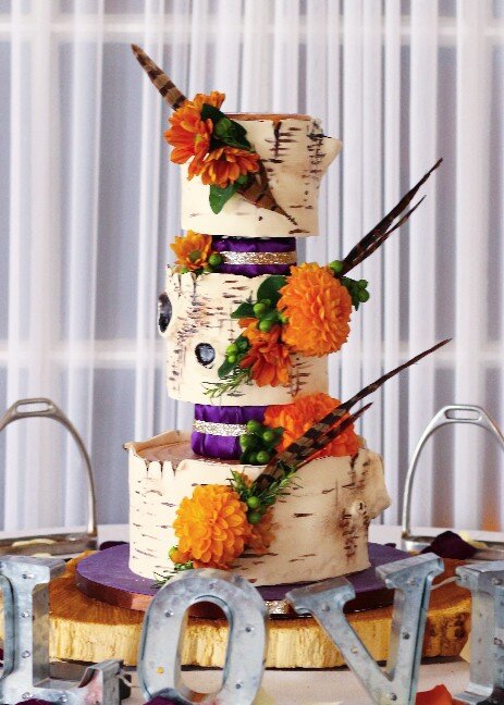 Virginia's best custom wedding cakes, farm to table dessert table & dessert grazing table  | luray, charlottesville, loudoun county, culpeper, harrisonburg, northern virginia 