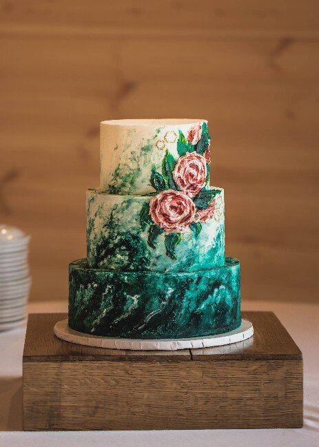 Virginia's best custom wedding cakes, farm to table dessert table & dessert grazing table  | luray, charlottesville, loudoun county, culpeper, harrisonburg, northern virginia 