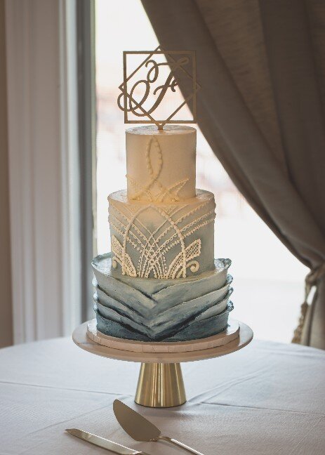 Virginia's best custom wedding cakes, farm to table dessert table & dessert grazing table  | luray, charlottesville, loudoun county, culpeper, harrisonburg, northern virginia 