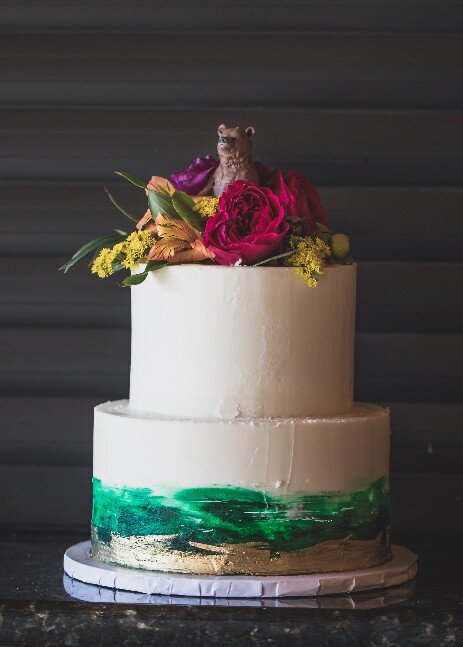 Virginia's best custom wedding cakes, farm to table dessert table & dessert grazing table  | luray, charlottesville, loudoun county, culpeper, harrisonburg, northern virginia 