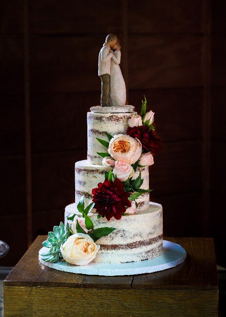 Virginia's best custom wedding cakes, farm to table dessert table & dessert grazing table  | luray, charlottesville, loudoun county, culpeper, harrisonburg, northern virginia 