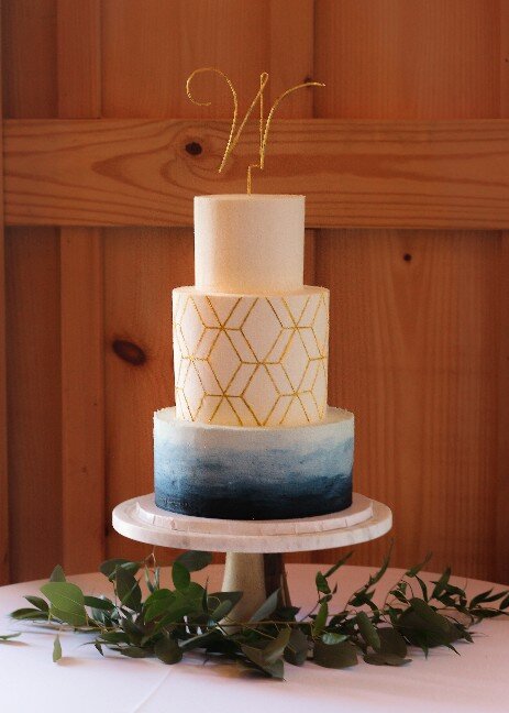 Virginia's best custom wedding cakes, farm to table dessert table & dessert grazing table  | luray, charlottesville, loudoun county, culpeper, harrisonburg, northern virginia 