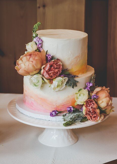 Virginia's best custom wedding cakes, farm to table dessert table & dessert grazing table  | luray, charlottesville, loudoun county, culpeper, harrisonburg, northern virginia 