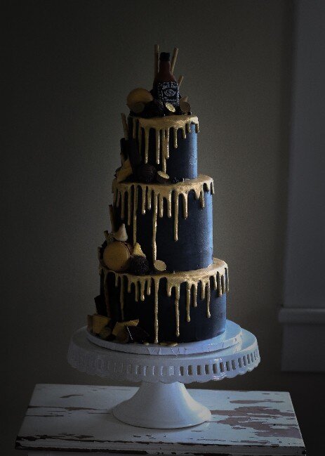 Virginia's best custom wedding cakes, farm to table dessert table & dessert grazing table  | luray, charlottesville, loudoun county, culpeper, harrisonburg, northern virginia 