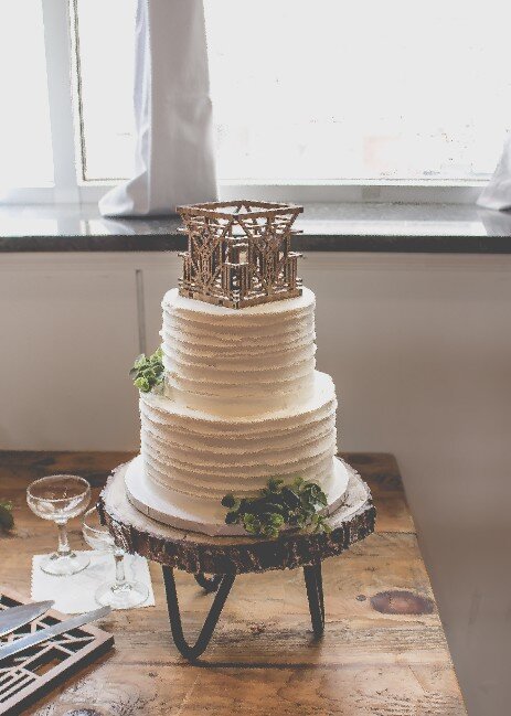 Virginia's best custom wedding cakes, farm to table dessert table & dessert grazing table  | luray, charlottesville, loudoun county, culpeper, harrisonburg, northern virginia 