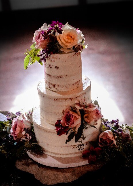 Virginia's best custom wedding cakes, farm to table dessert table & dessert grazing table  | luray, charlottesville, loudoun county, culpeper, harrisonburg, northern virginia 