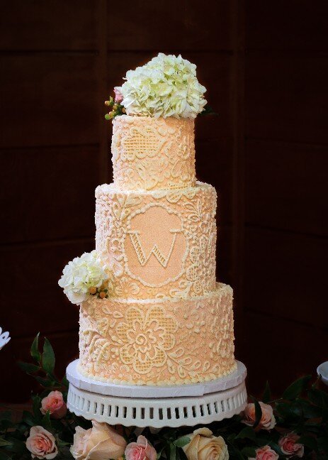 Virginia's best custom wedding cakes, farm to table dessert table & dessert grazing table  | luray, charlottesville, loudoun county, culpeper, harrisonburg, northern virginia 