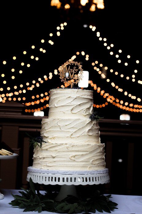 Virginia's best custom wedding cakes, farm to table dessert table & dessert grazing table  | luray, charlottesville, loudoun county, culpeper, harrisonburg, northern virginia 