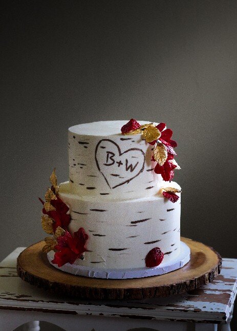 Virginia's best custom wedding cakes, farm to table dessert table & dessert grazing table  | luray, charlottesville, loudoun county, culpeper, harrisonburg, northern virginia 