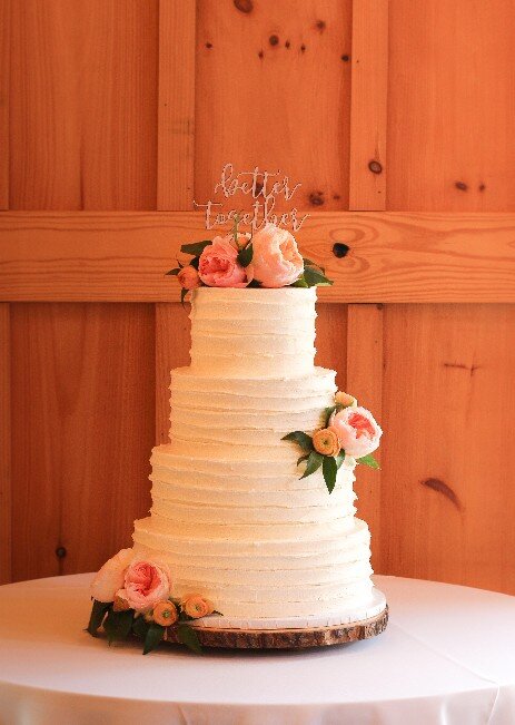 Virginia's best custom wedding cakes, farm to table dessert table & dessert grazing table  | luray, charlottesville, loudoun county, culpeper, harrisonburg, northern virginia 