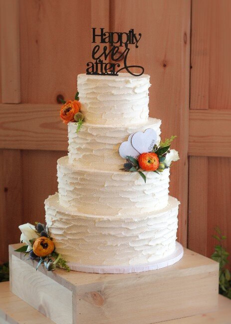 Virginia's best custom wedding cakes, farm to table dessert table & dessert grazing table  | luray, charlottesville, loudoun county, culpeper, harrisonburg, northern virginia 