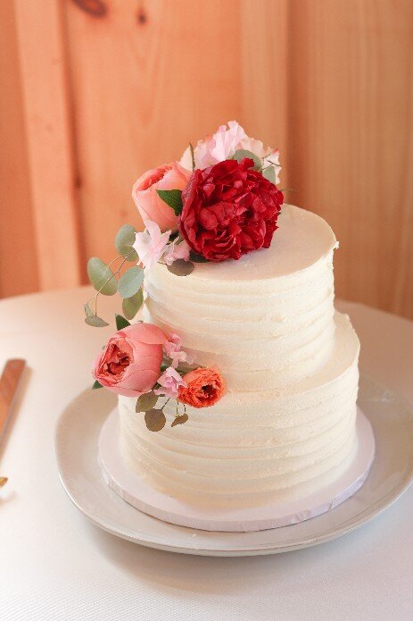 Virginia's best custom wedding cakes, farm to table dessert table & dessert grazing table  | luray, charlottesville, loudoun county, culpeper, harrisonburg, northern virginia 